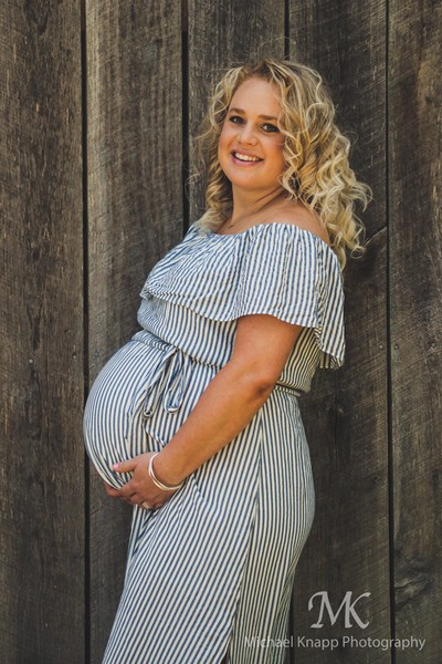 East TN Maternity Photography